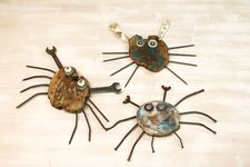 Kunst Kühlungsborn -Spinnen aus Holz und Werkzeug