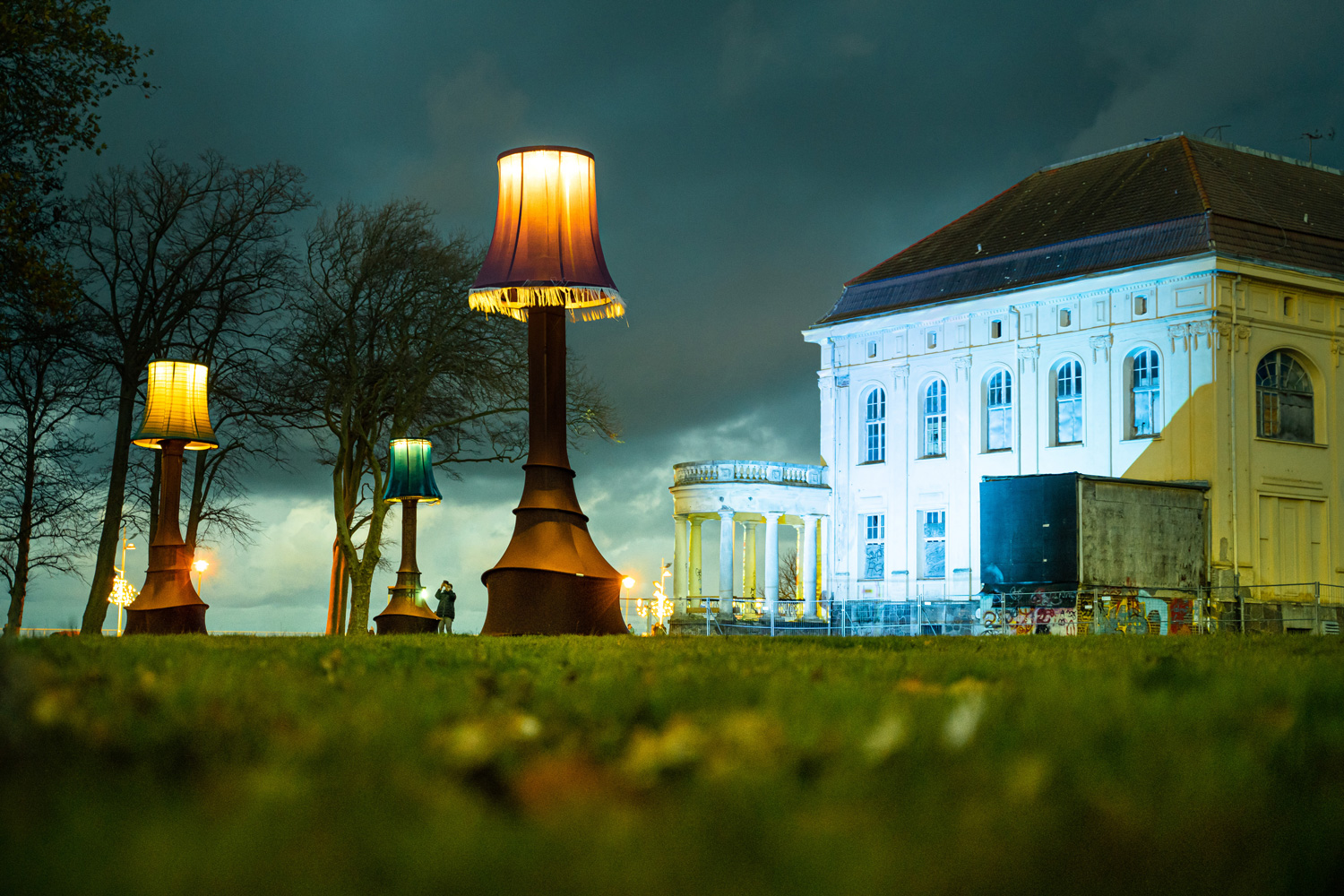 Villa Baltic Kühlungsborn West beleuchtet bei Nacht
